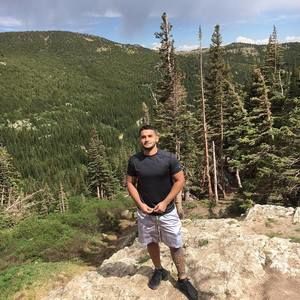 Meet your Posher, Alejo